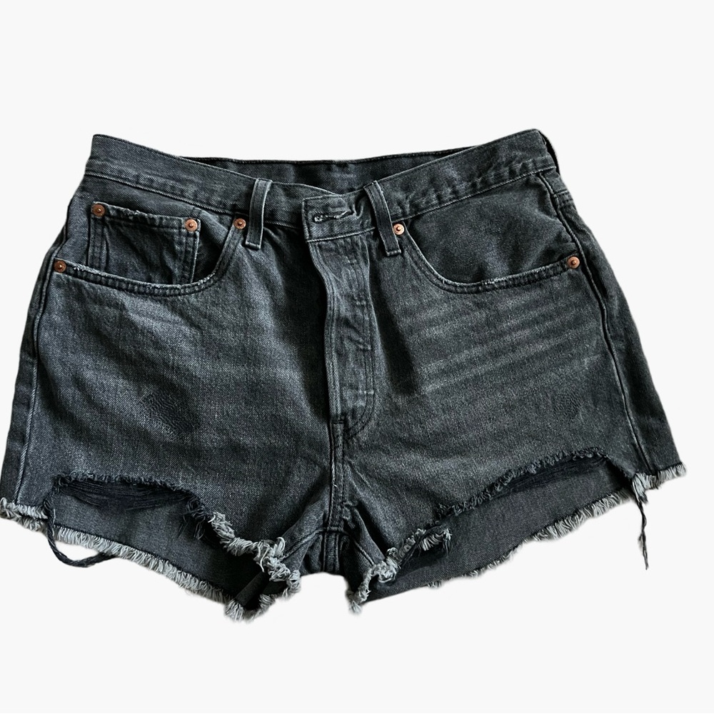 LEVI’S 501 Women's Black Denim Shorts